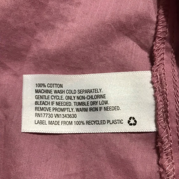 A New Day Mauve Color Dress Blouse NWT
Embellished Neckline & Sleeve
Small 4 - 6 - Picture 15 of 16